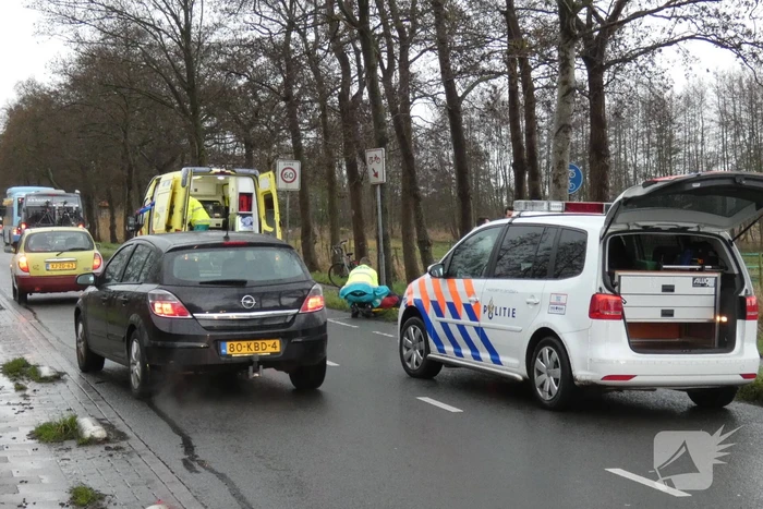 Brommerrijder gewond na val