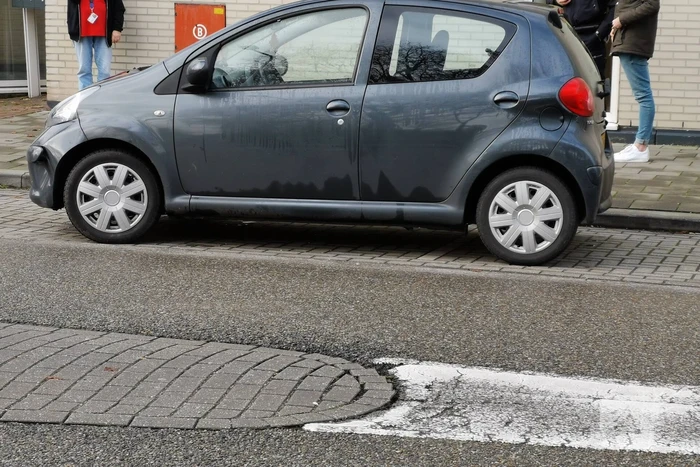 Fietser gewond na aanrijding met auto