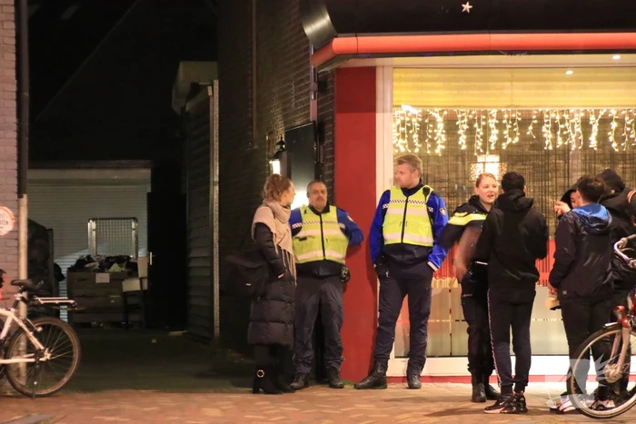 Politie doet inval in woning