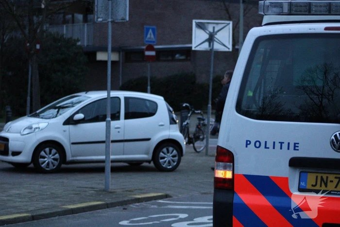 Scootmobiel aangereden door personenauto