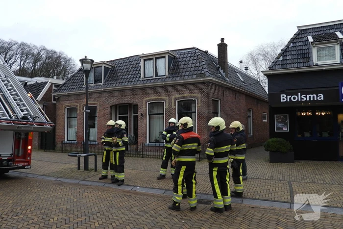 Stuk dak van woning gewaaid