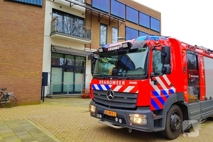 Zonnepanelen losgerukt door harde wind