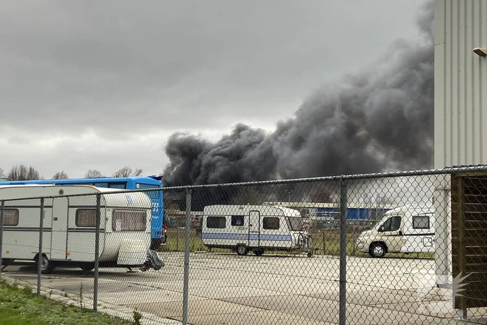 Grote Brand op industrieterrein Noordesluis