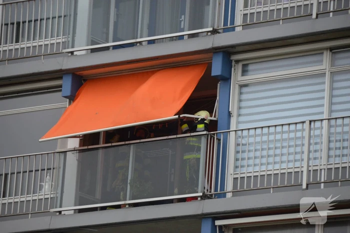 Straatmeubilair waait weg door de storm