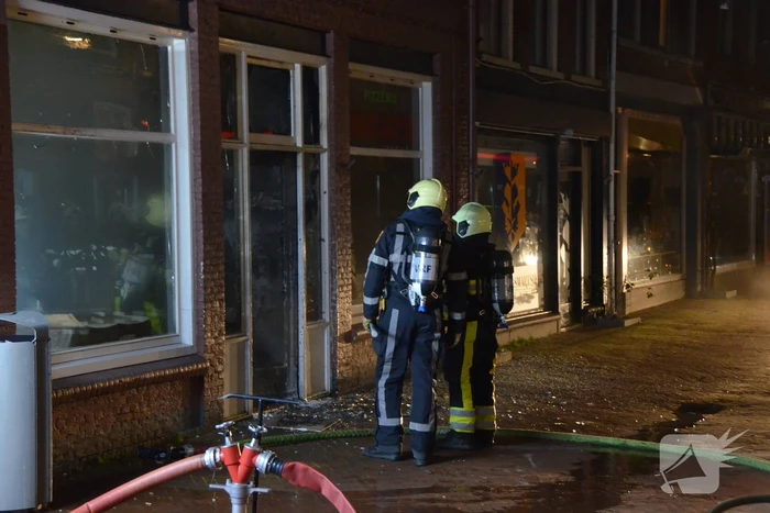 Brand achter de voordeur van Pizzeria Rigoletto