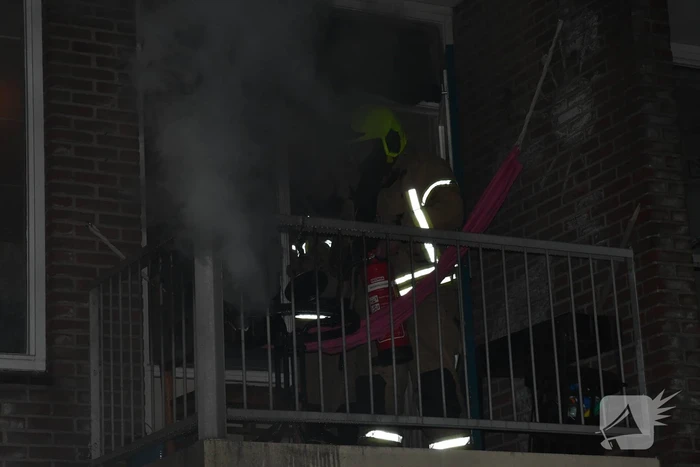 Frituurpan vliegt in brand