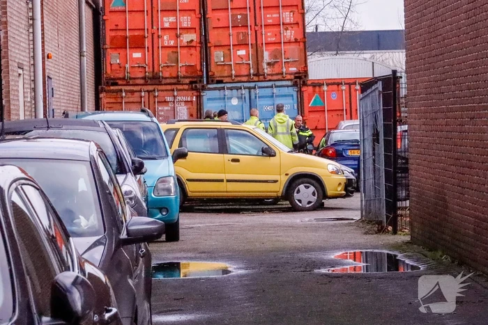 Integrale controle bij 10 autobedrijven op industrieterrein De Isselt