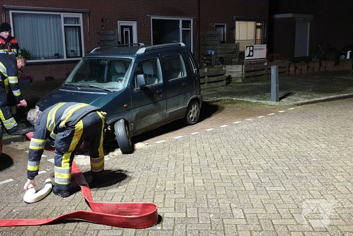 Olie in riool door kapotte auto