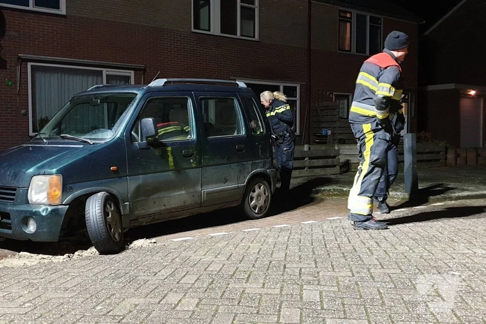 Olie in riool door kapotte auto
