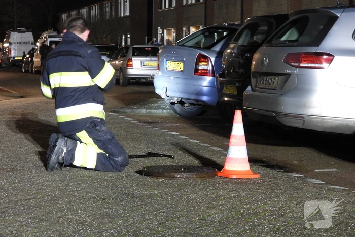 Olie in riool door kapotte auto