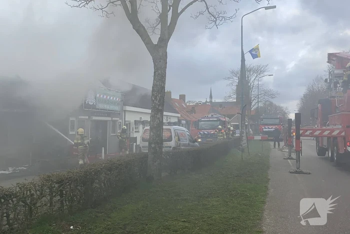 Uitslaande brand in Egyptisch shoarma-restaurant Amon