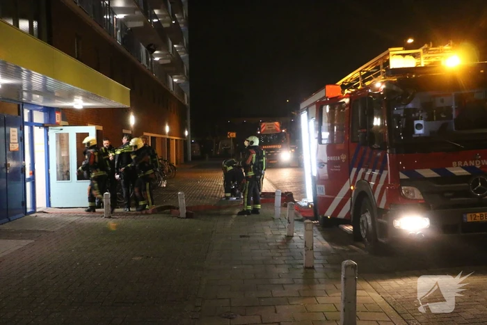 Gewonde bij uitslaande brand in flat