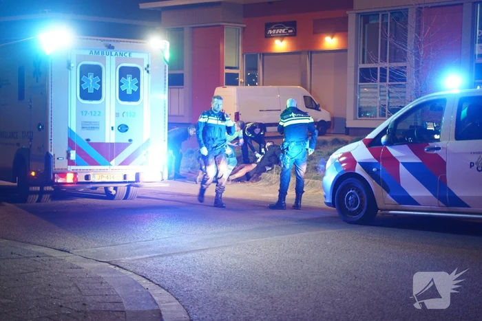 Man in been geschoten op parkeerplaats