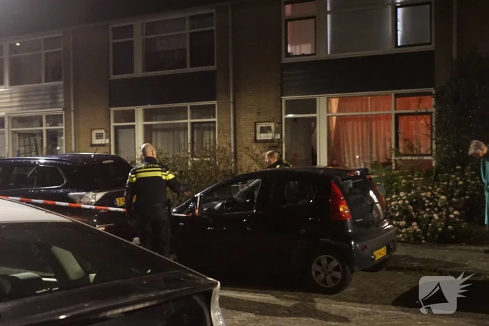 Één dode en drie gewonden bij steekpartij, verdachte aangehouden