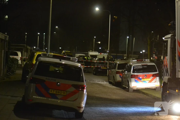 Één dode en drie gewonden bij steekpartij, verdachte aangehouden