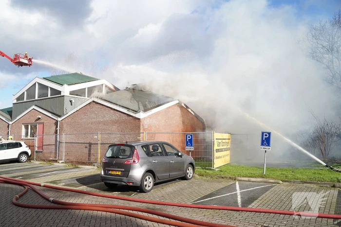 Uitslaande brand in slooppand