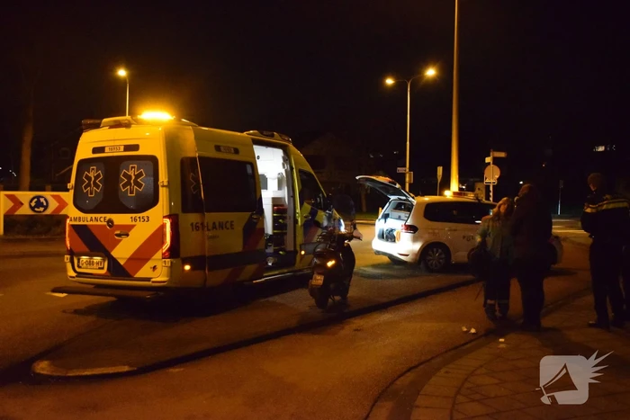 Scooterrijder gewond na aanrijding met fietser