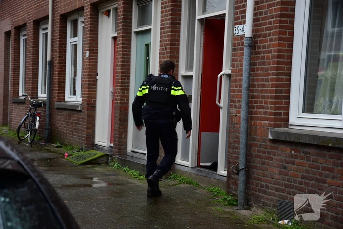 Man aangehouden na steekpartij in portiekflat