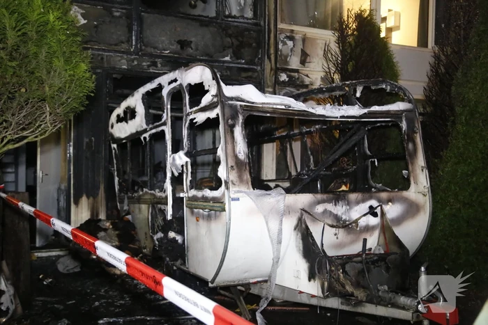 Brand verwoest caravan