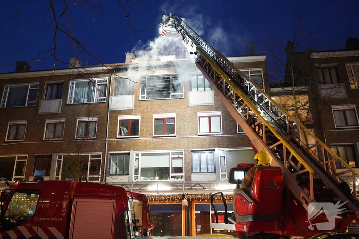 Uitslaande brand in appartement