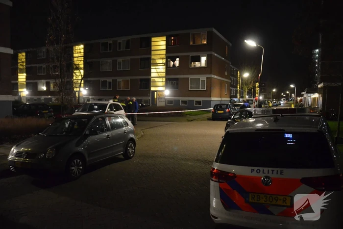 Schoten gelost vanuit rijdende auto