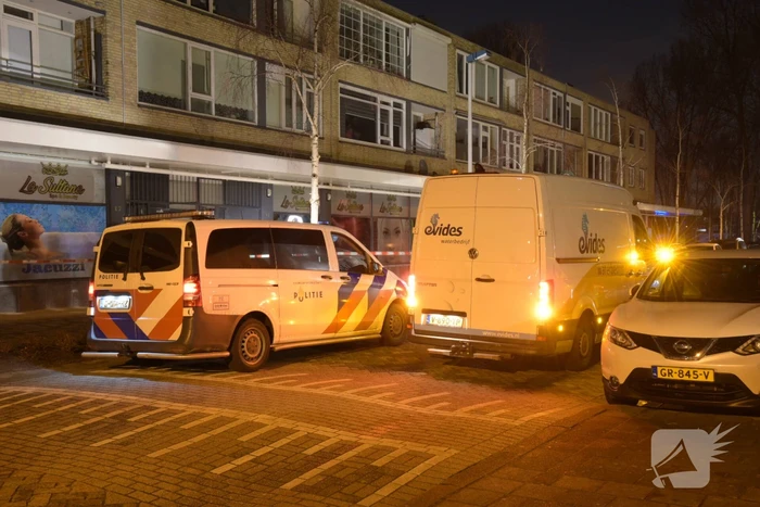 Veel woningen zonder stroom en water na lekkage