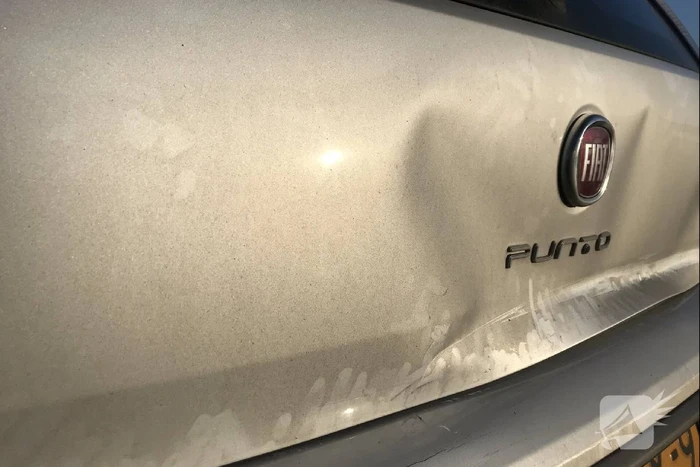 Auto's botsen op Volkerakbrug