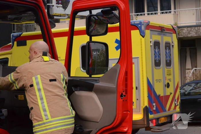 Man overleden bij steekpartij in woning