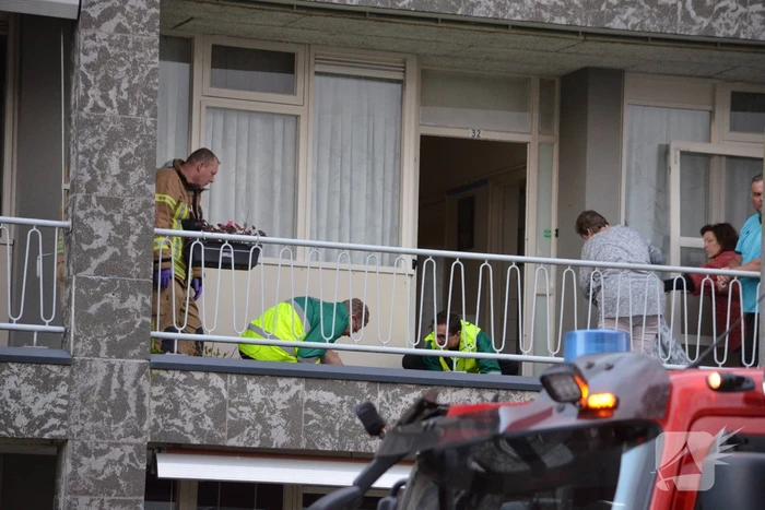 Man overleden bij steekpartij in woning