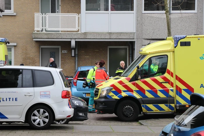 Vrouw uit woning gered bij uitslaande brand in Oosterflank
