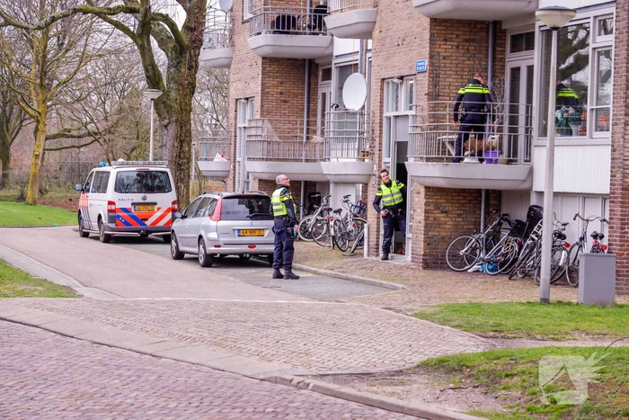 Man gewond na val in woning in Soesterkwartier