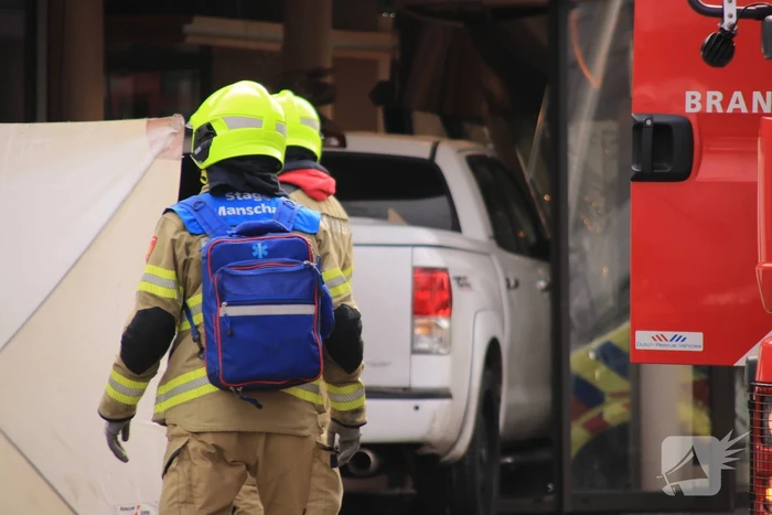Pick-up wagen ramt pui gemeentehuis