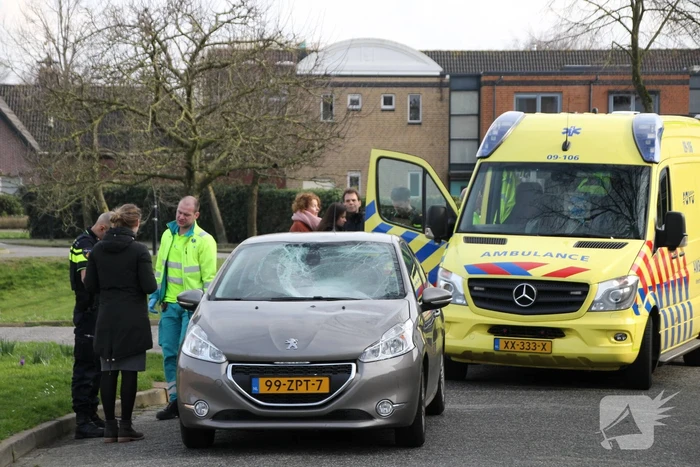 Fietser gewond bij aanrijding met auto