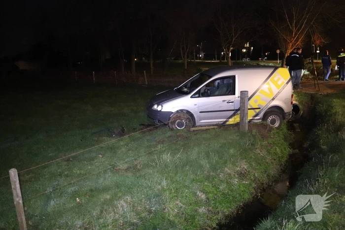 Bestuurder vlucht na ongeval