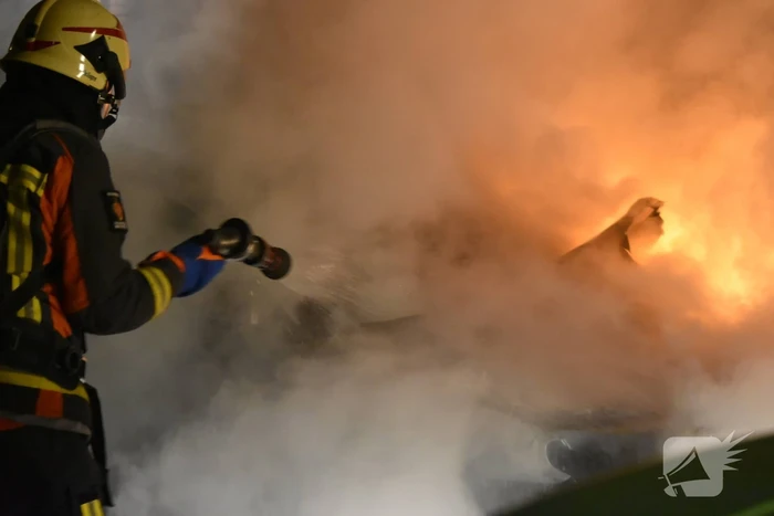 Auto flink beschadigd na brand