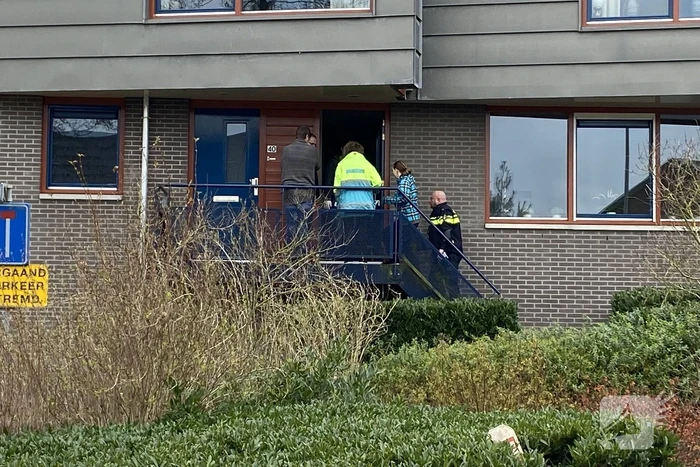Overleden persoon aangetroffen in woning