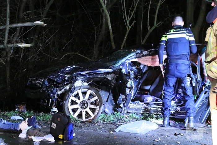 Man (23) overleden bij eenzijdig ongeval op afrit A30