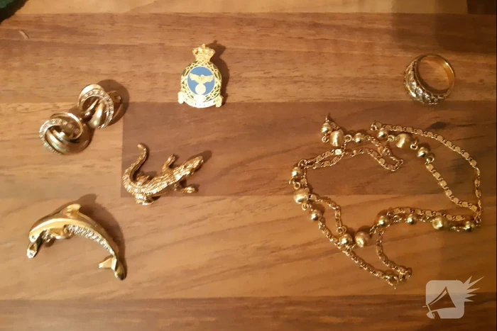 Politie zoekt eigenaar sieraden
