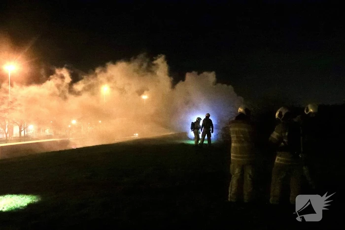 Gedumpte scooter in brand gestoken
