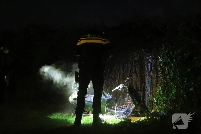 Gedumpte scooter in brand gestoken