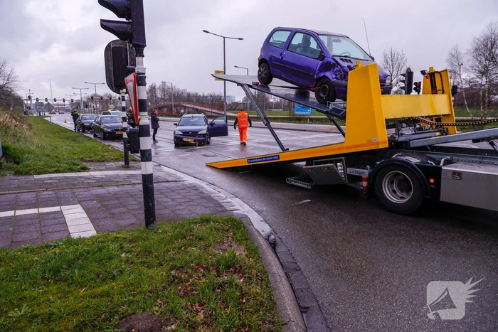 Meerdere voertuigen betrokken bij kop-staartbotsing
