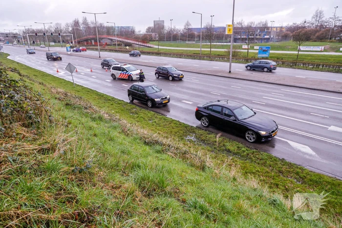 Meerdere voertuigen betrokken bij kop-staartbotsing