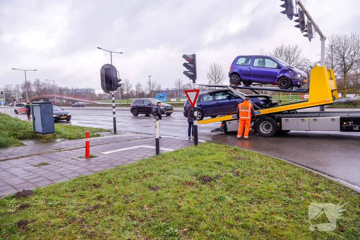 Meerdere voertuigen betrokken bij kop-staartbotsing