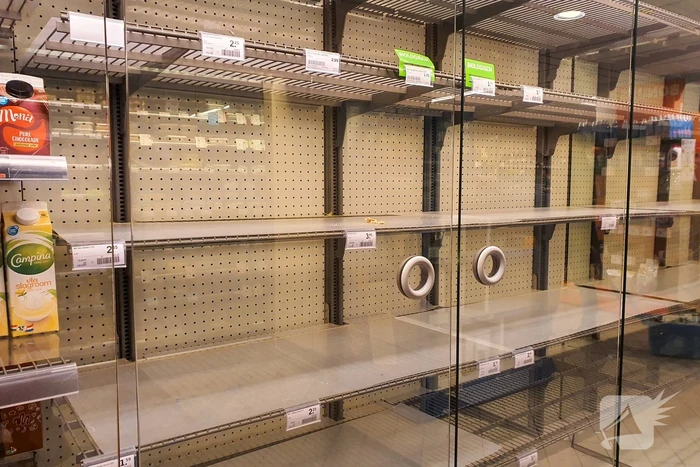 Ook lege schappen in Rotterdamse supermarkten