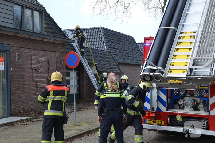 Brand in leegstaand winkelpand