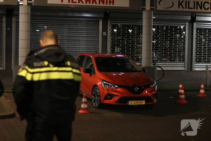 Man en vrouw worden beschoten en raken zwaargewond