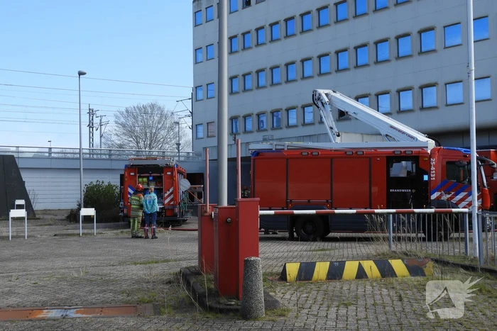Voormalig pand Getronics Data Centre vol rook