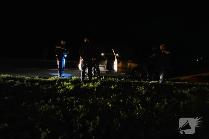 Dronken bestuurder valt in slaap op achterbank