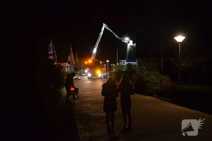 Brand in schoorsteen van woning