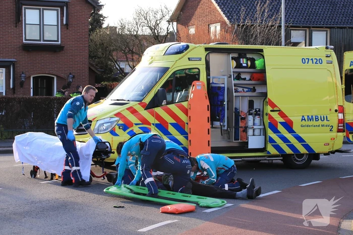 Man op e-bike gewond na val